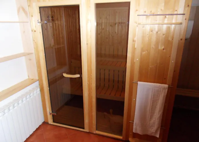 娜代日达家庭旅馆 酒店 3*