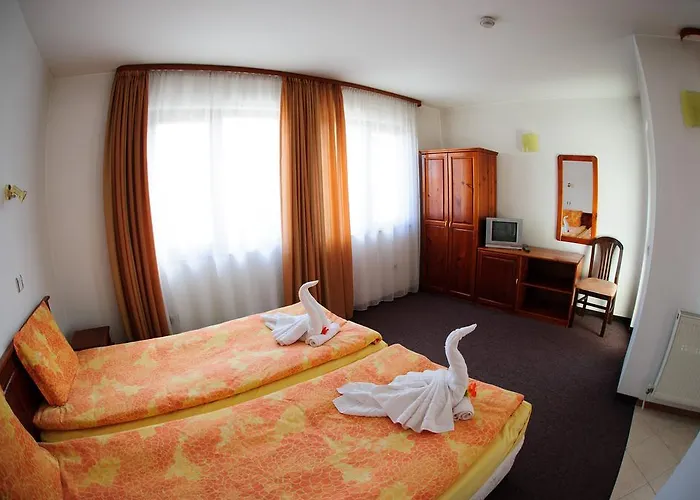 娜代日达家庭旅馆 3*