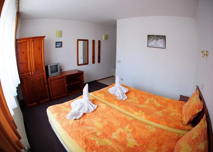 Family Nadejda 3* Bansko