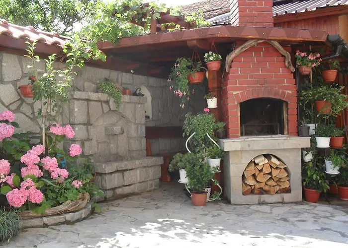 Family Nadejda Bansko